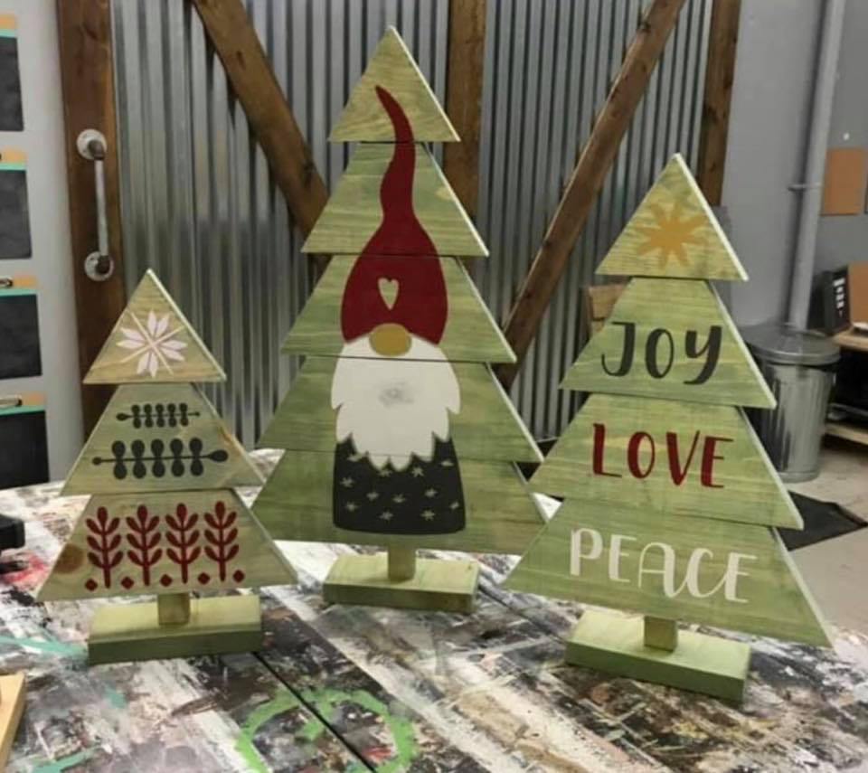 Holiday Tree Workshop: November 16 at 10am