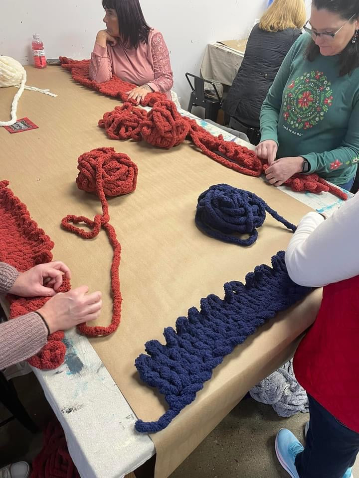 Hand Knit Blanket Workshop: 2/8 at 10am